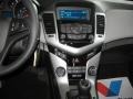 2013 Chevrolet Cruze LS Controls