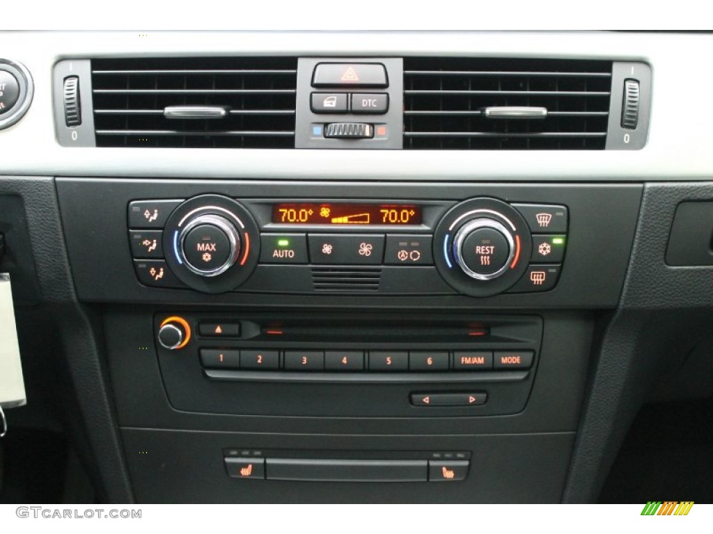 2009 BMW 3 Series 335i Coupe Controls Photo #77407584