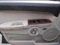 Dark Khaki/Light Graystone 2009 Jeep Commander Overland 4x4 Door Panel