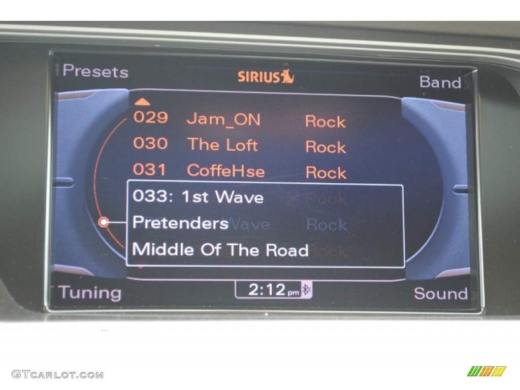 2012 Audi A4 2.0T quattro Sedan Controls Photo #77409514