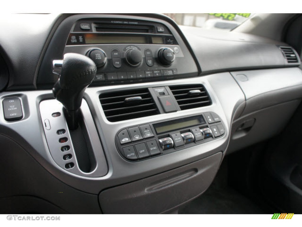 2008 Honda Odyssey EX-L Controls Photo #77410733