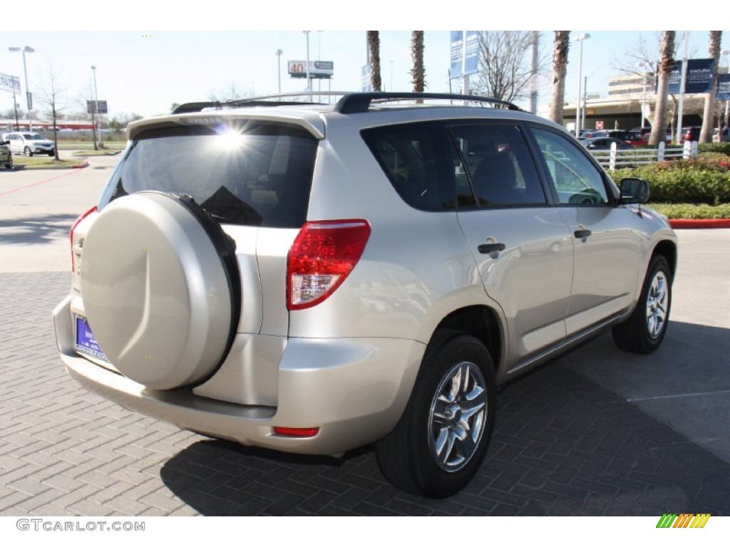2006 RAV4  - Beige Metallic / Taupe photo #8