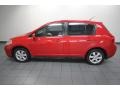 Red Alert - Versa 1.8 SL Hatchback Photo No. 2