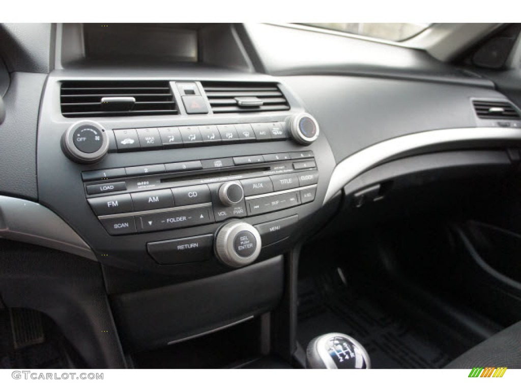 2008 Honda Accord EX Sedan Controls Photo #77411111