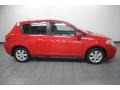 Red Alert - Versa 1.8 SL Hatchback Photo No. 7
