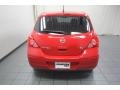 Red Alert - Versa 1.8 SL Hatchback Photo No. 11