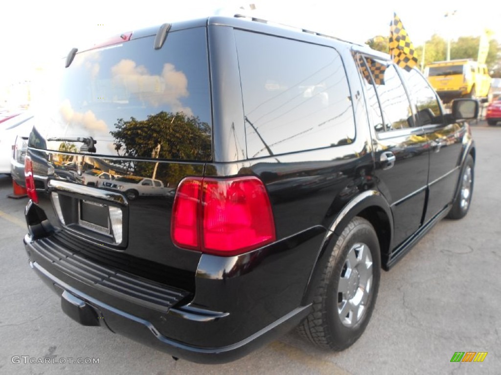 Black 2006 Lincoln Navigator Luxury Exterior Photo #77413863