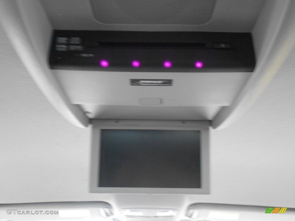 2007 Mazda CX-9 Sport Entertainment System Photos