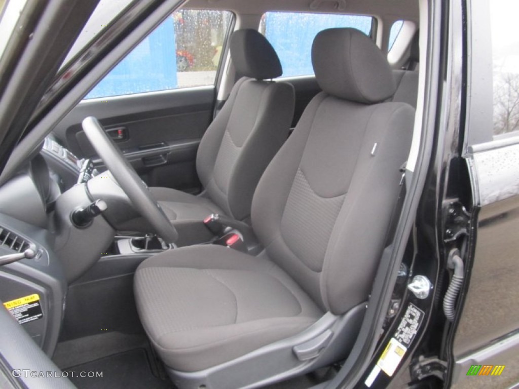 2012 Kia Soul 1.6 Front Seat Photos