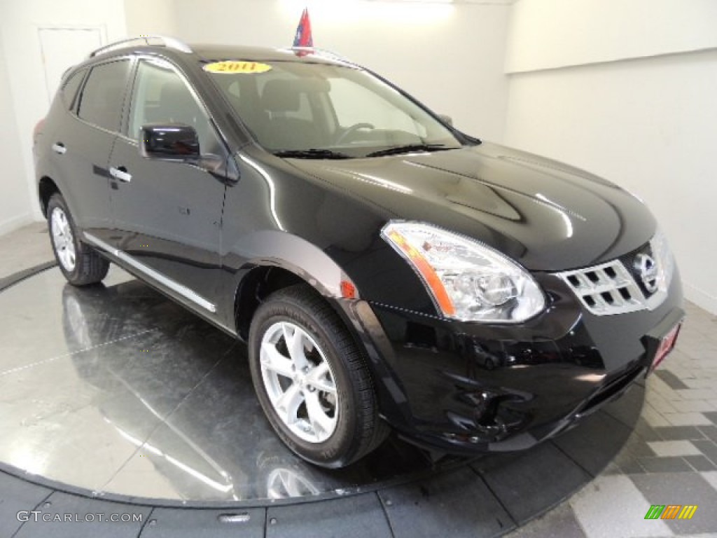 2011 Rogue SV AWD - Wicked Black / Black photo #3