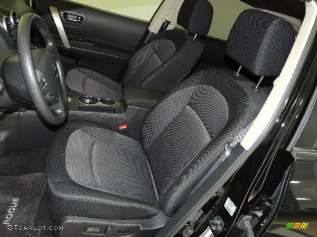 2011 Rogue SV AWD - Wicked Black / Black photo #18