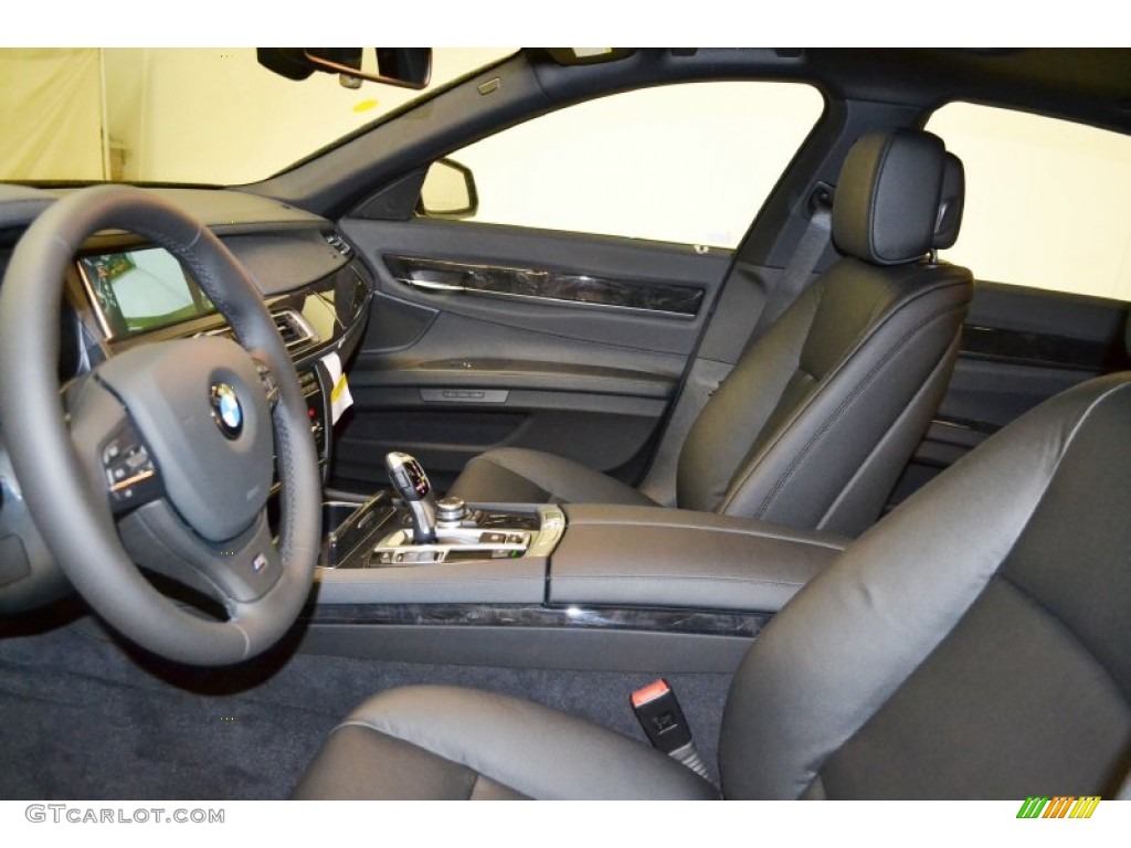 2013 BMW 7 Series 740i Sedan Front Seat Photo #77416482
