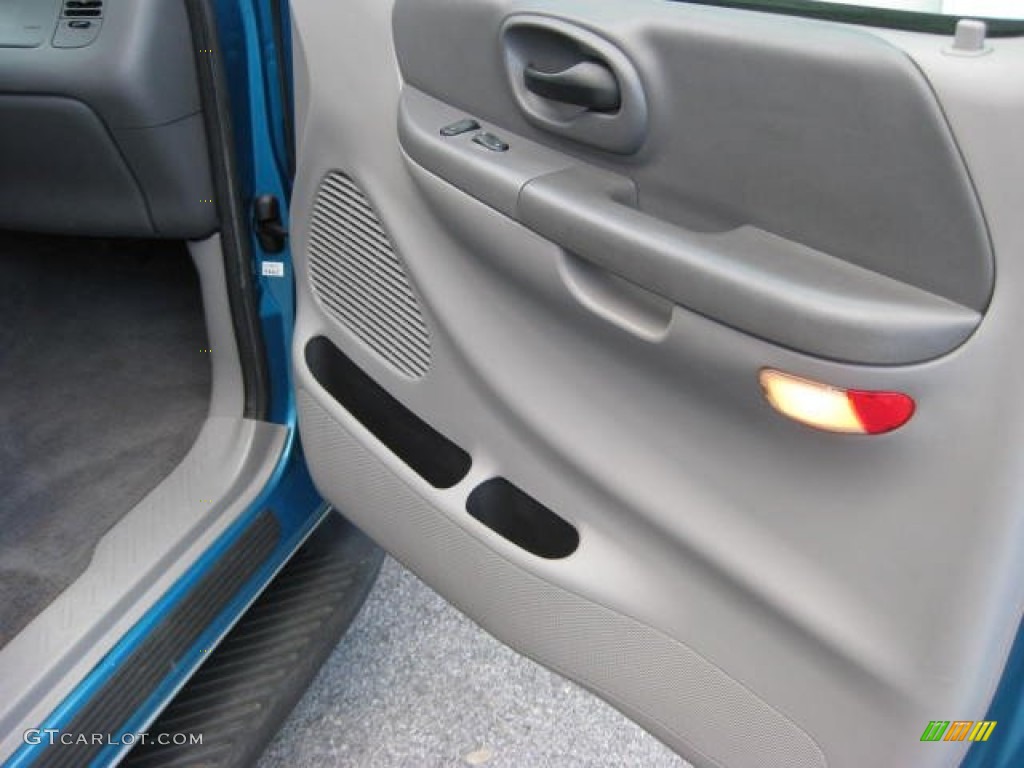 1999 F150 XLT Extended Cab - Island Blue Metallic / Medium Graphite photo #21