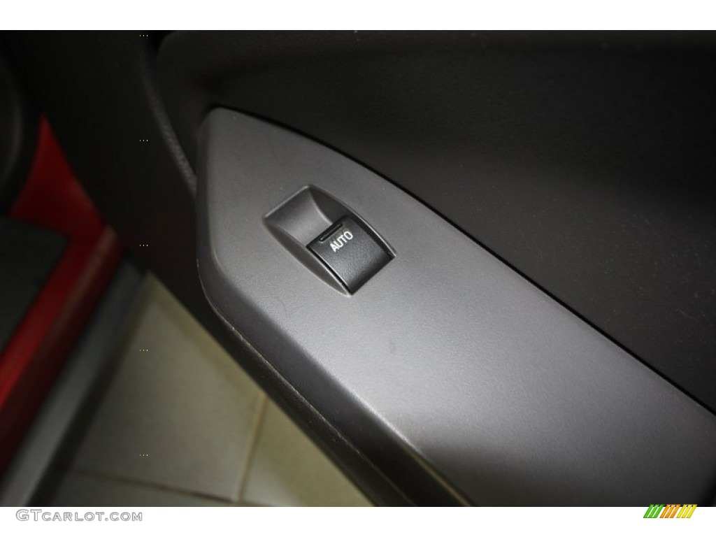 2007 Mustang V6 Deluxe Coupe - Redfire Metallic / Dark Charcoal photo #27