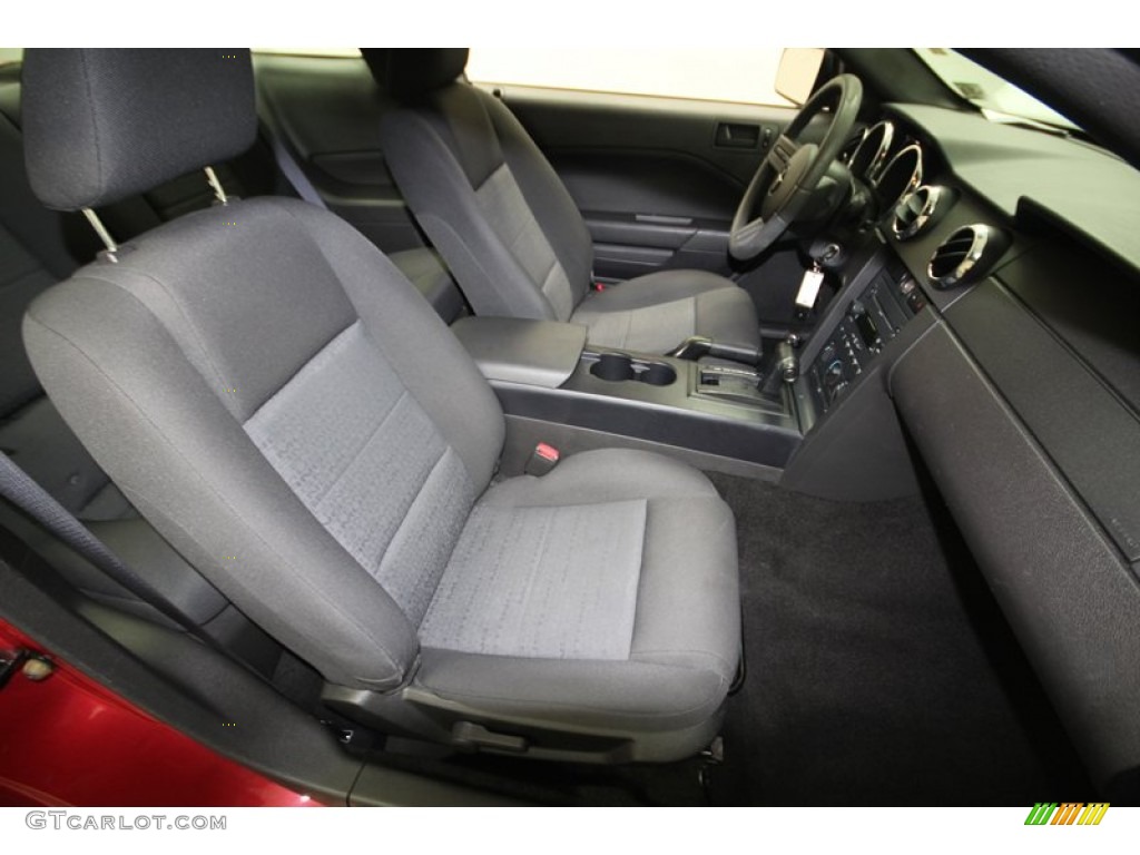 2007 Mustang V6 Deluxe Coupe - Redfire Metallic / Dark Charcoal photo #28