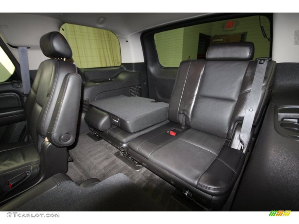 2009 Cadillac Escalade Standard Escalade Model Rear Seat Photo #77421737