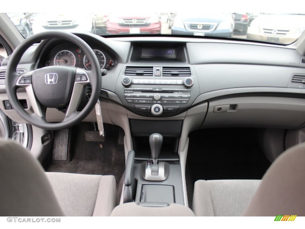 2010 Honda Accord LX-P Sedan Gray Dashboard Photo #77422278