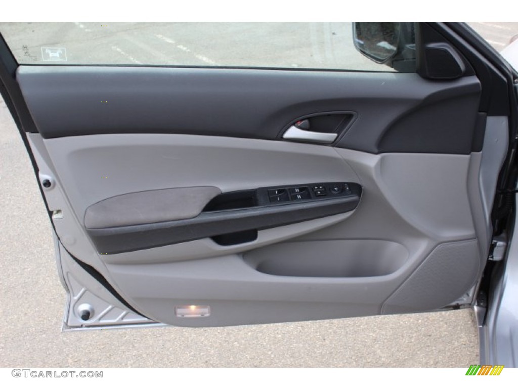 2010 Honda Accord LX-P Sedan Gray Door Panel Photo #77422617
