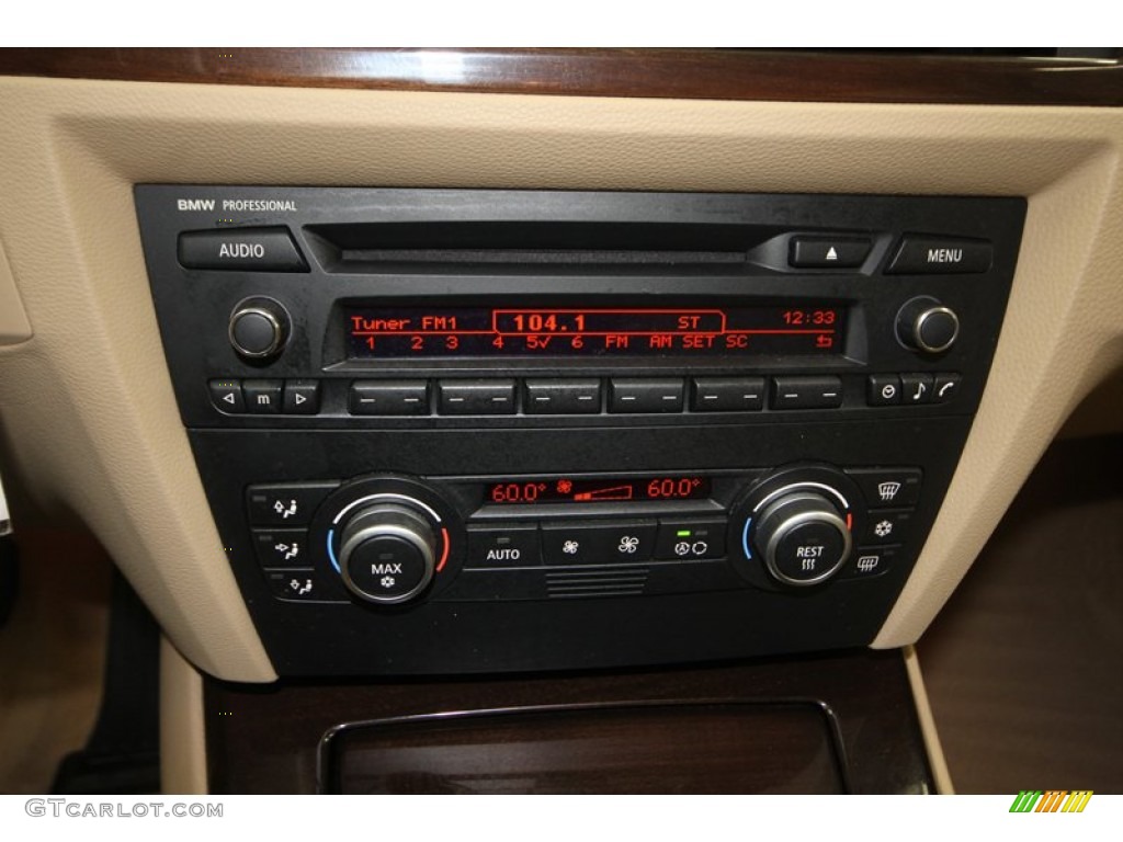 2009 BMW 3 Series 328i Sedan Controls Photo #77423353