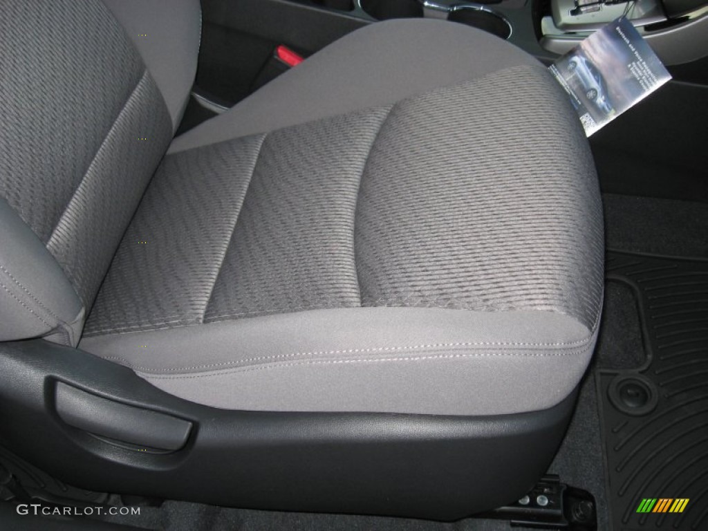 2013 Elantra Coupe GS - Silver / Gray photo #20