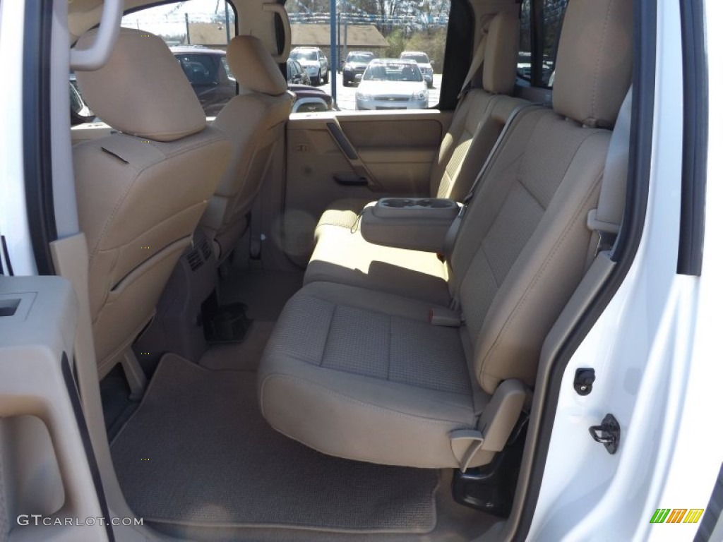 2012 Nissan Titan Pro-4X Crew Cab 4x4 Rear Seat Photos