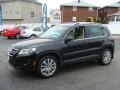 Deep Black Metallic - Tiguan SEL 4Motion Photo No. 3