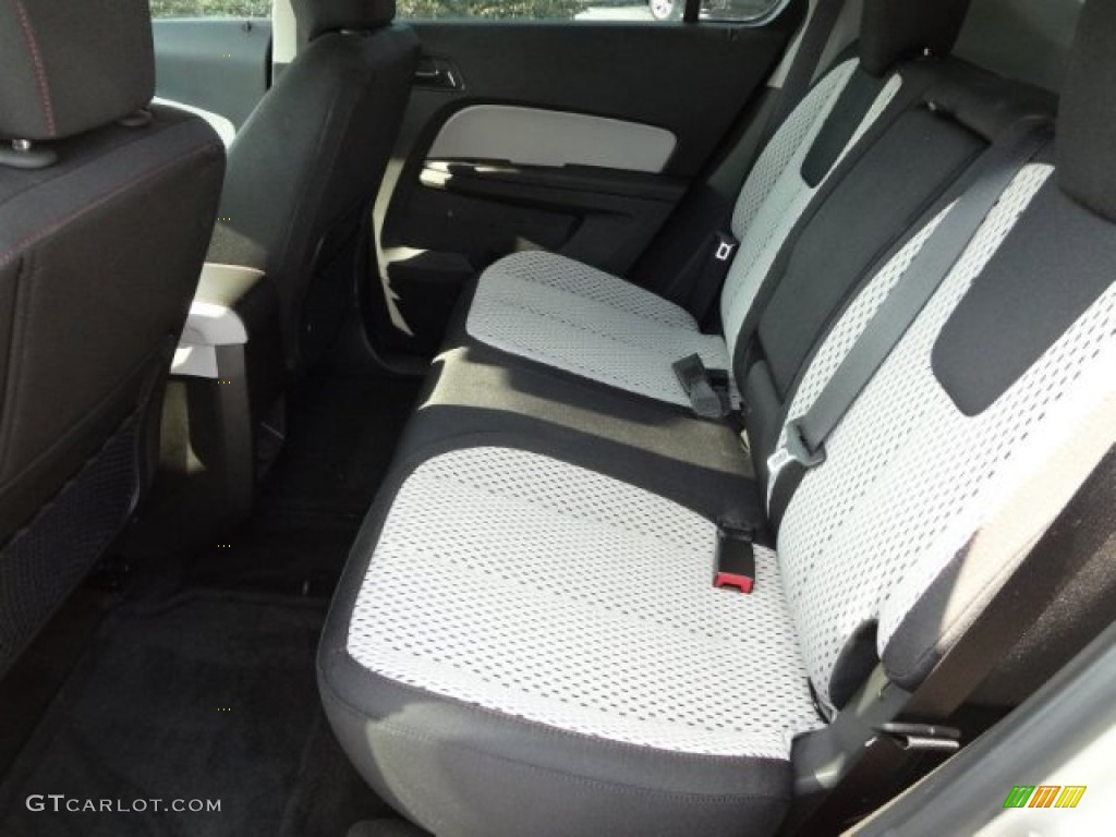 2011 Equinox LS - Gold Mist Metallic / Light Titanium/Jet Black photo #5