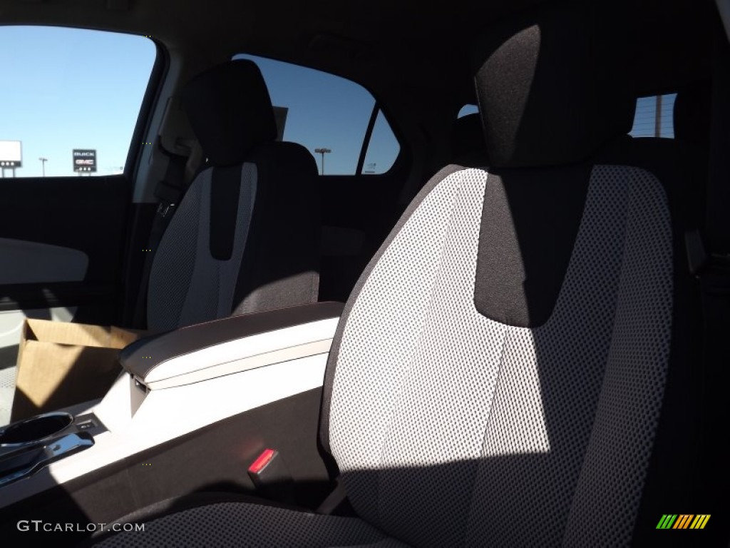 2013 Equinox LT - Silver Ice Metallic / Light Titanium/Jet Black photo #12