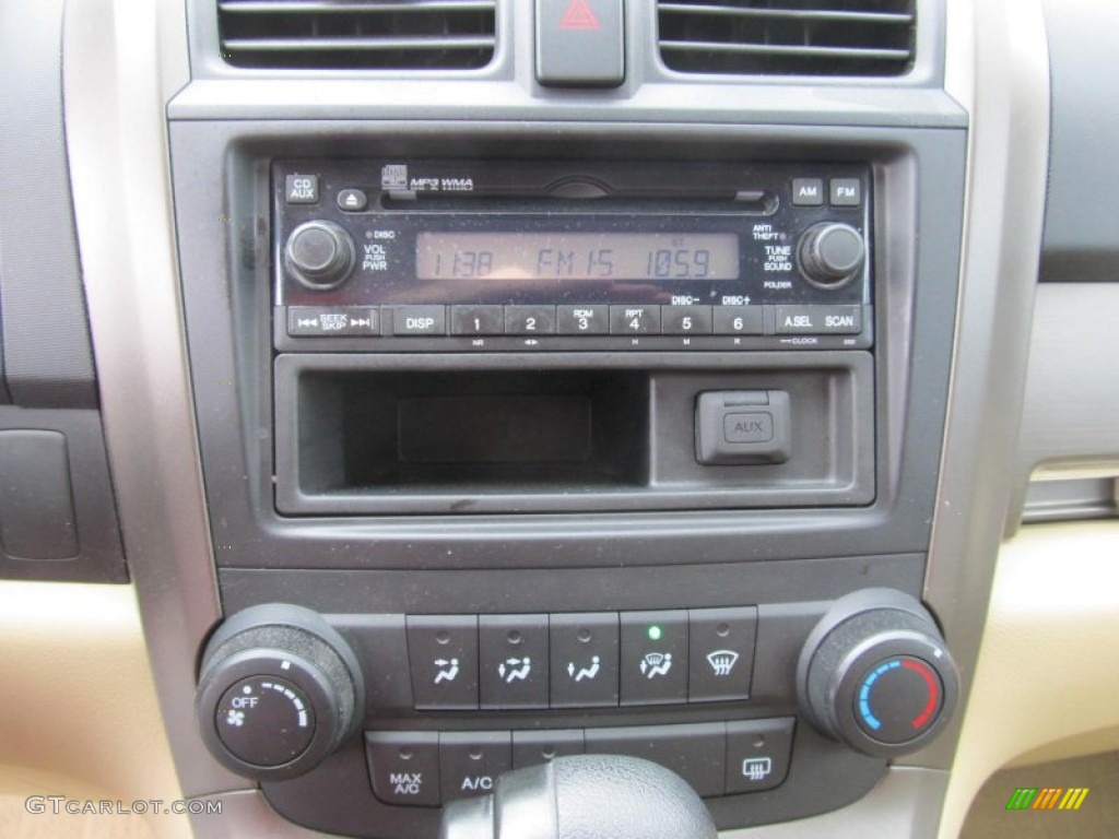 2007 Honda CR-V LX 4WD Controls Photo #77433399