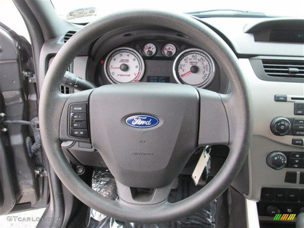 2009 Ford Focus SES Sedan Charcoal Black Steering Wheel Photo #77435468