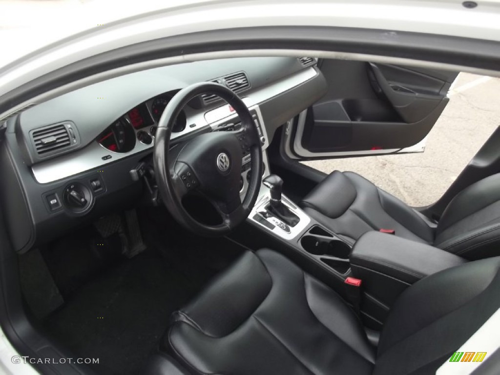 Black Interior 2008 Volkswagen Passat Komfort Sedan Photo #77436279
