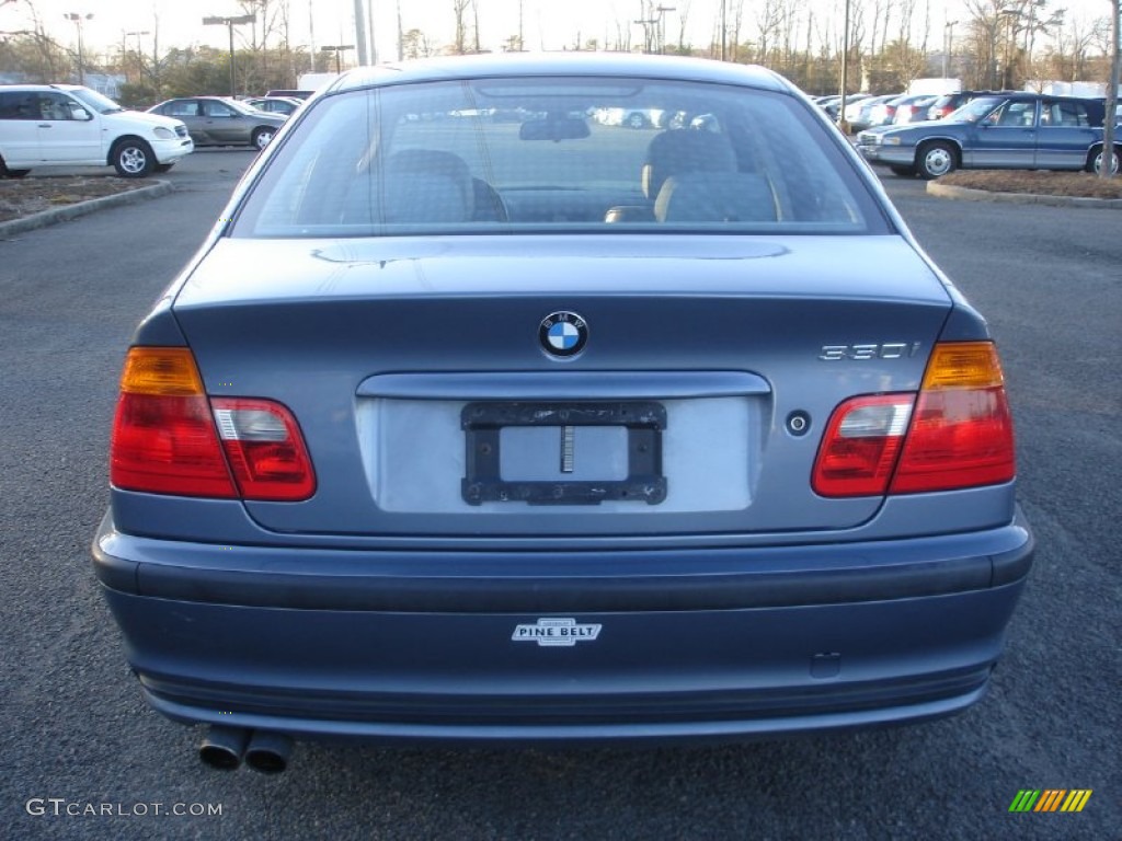 2001 3 Series 330i Sedan - Steel Blue Metallic / Grey photo #8