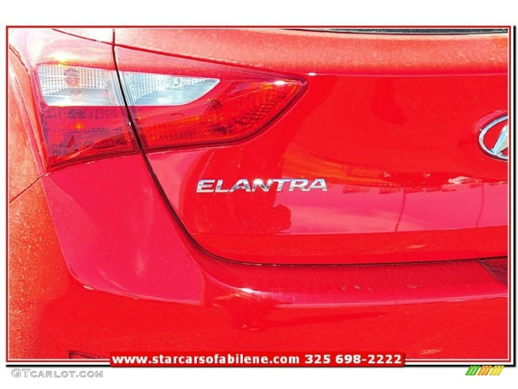 2013 Elantra GT - Volcanic Red / Black photo #4