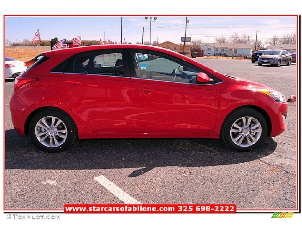 2013 Elantra GT - Volcanic Red / Black photo #8
