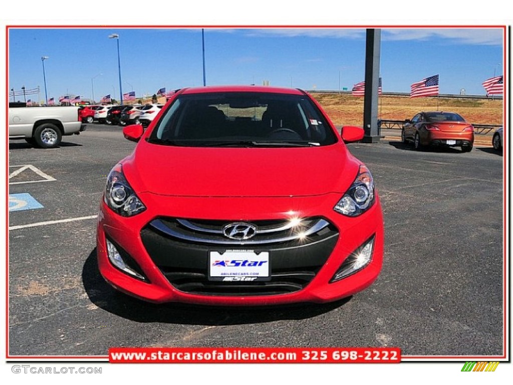 2013 Elantra GT - Volcanic Red / Black photo #10