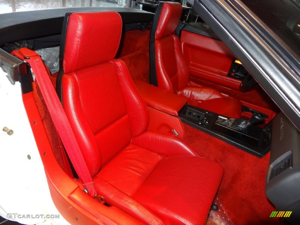 1987 Chevrolet Corvette Convertible Front Seat Photo #77437959