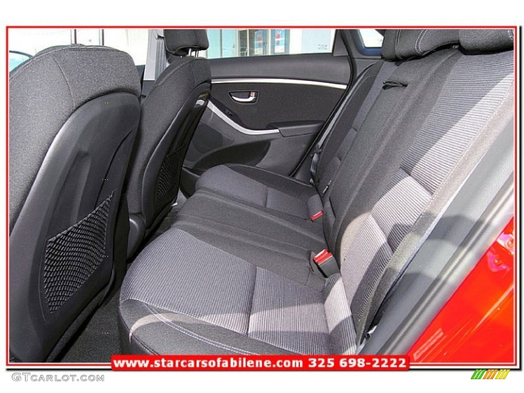 2013 Elantra GT - Volcanic Red / Black photo #22