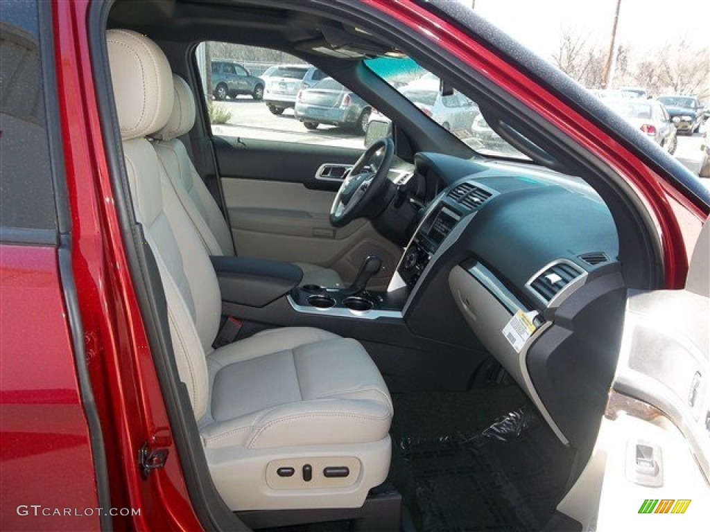 2013 Ford Explorer Limited Front Seat Photos