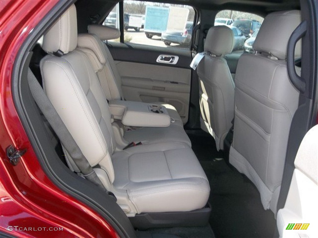 2013 Ford Explorer Limited Rear Seat Photo #77437989