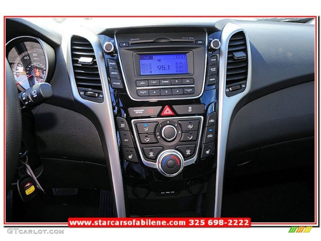 2013 Elantra GT - Volcanic Red / Black photo #29