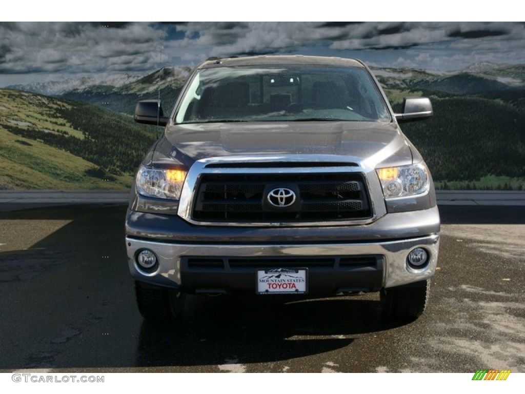 2013 Tundra Double Cab 4x4 - Magnetic Gray Metallic / Graphite photo #3