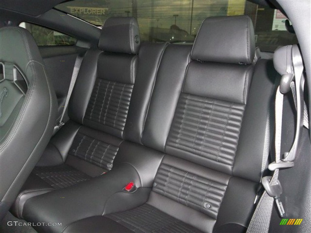 2013 Ford Mustang Shelby GT500 SVT Performance Package Coupe Rear Seat Photo #77442210