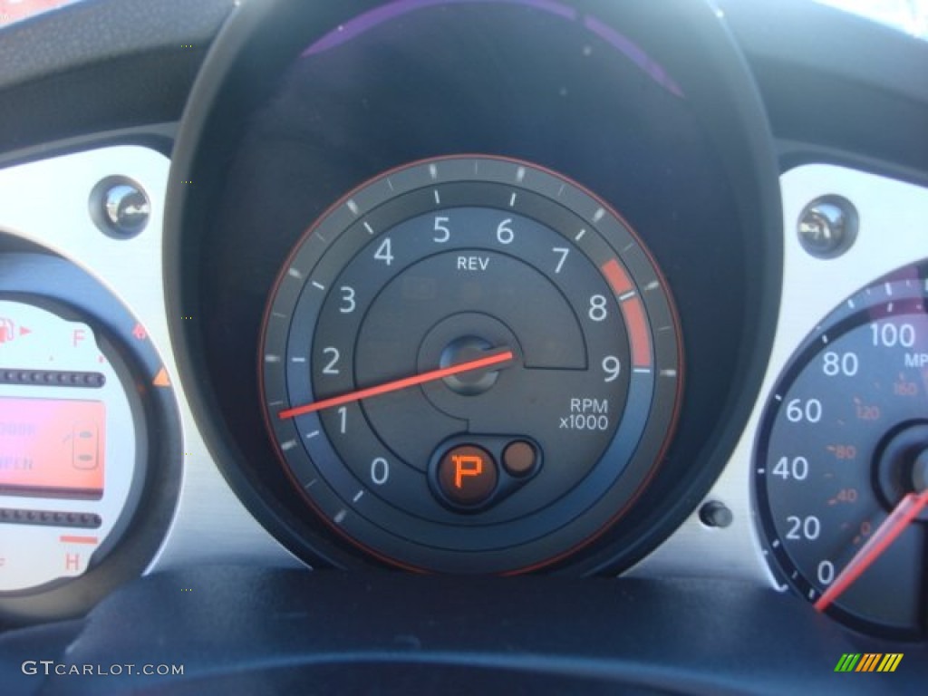 2011 Nissan 370Z Sport Touring Coupe Gauges Photos