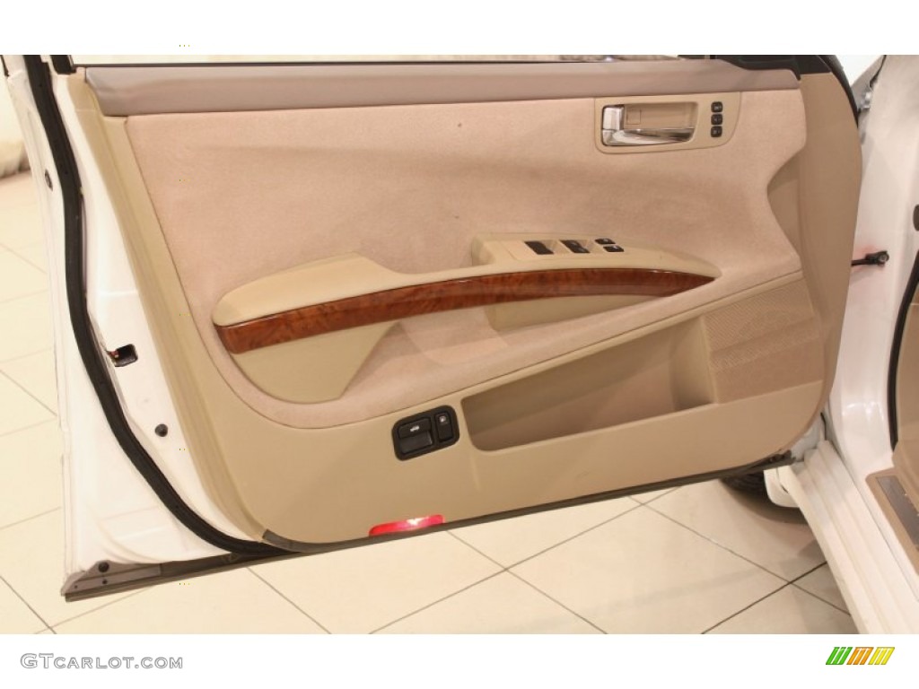 2005 Nissan Maxima 3.5 SE Door Panel Photos