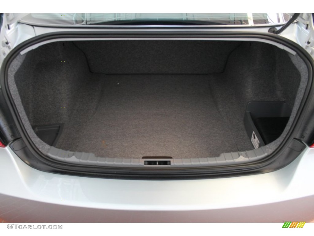 2010 BMW M3 Sedan Trunk Photos