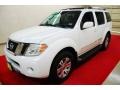 2012 Avalanche White Nissan Pathfinder LE  photo #3