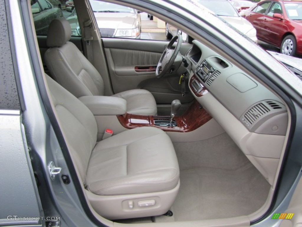 2005 Camry XLE V6 - Mineral Green Opalescent / Taupe photo #12