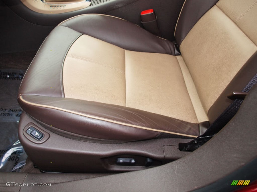 2009 Chevrolet Malibu LTZ Sedan Front Seat Photo #77447977