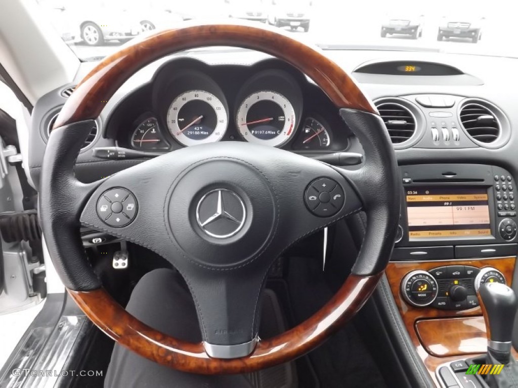 2009 Mercedes-Benz SL 550 Roadster Black Steering Wheel Photo #77453085