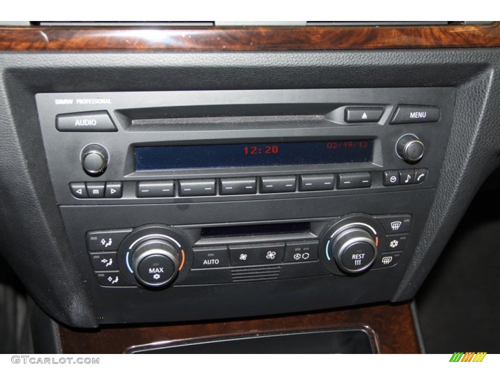 2009 BMW 3 Series 328i Sedan Controls Photo #77453577